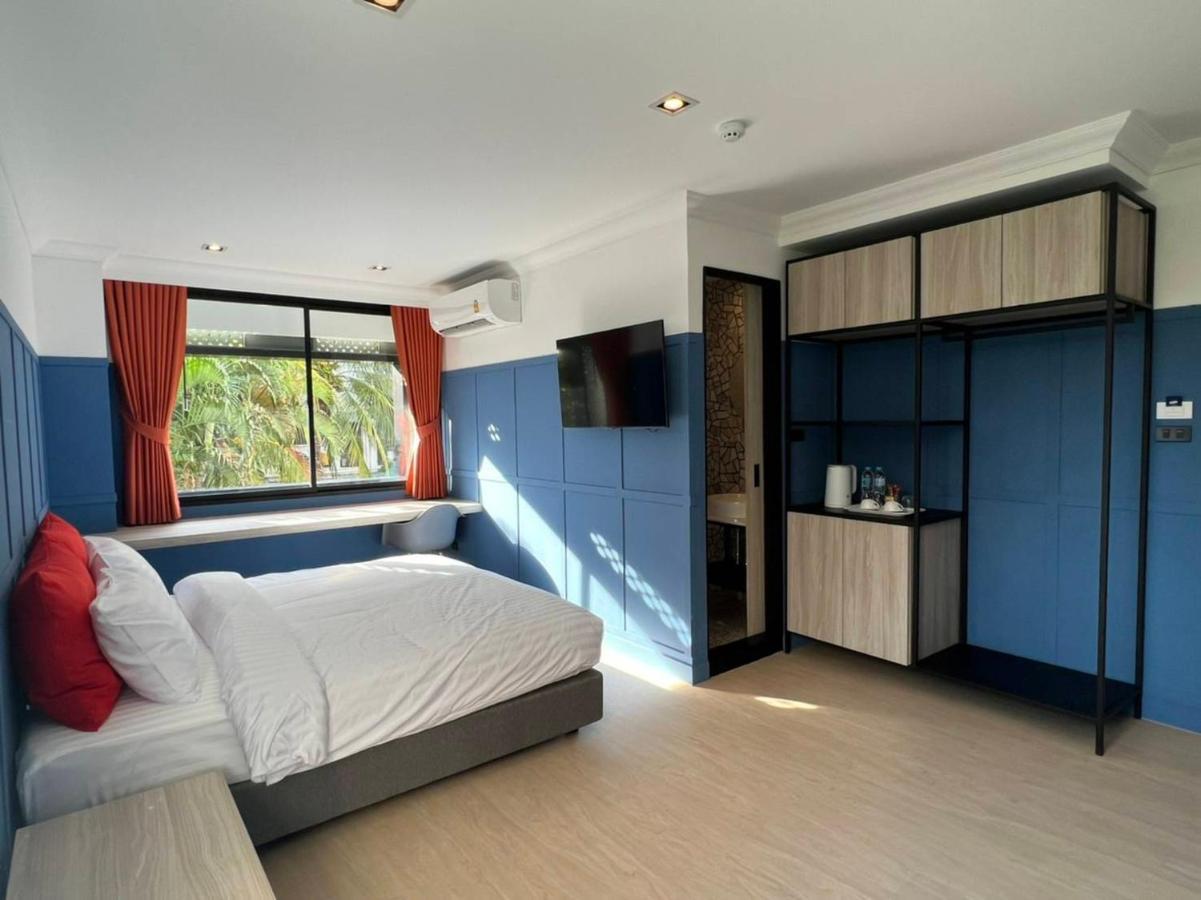 Penpark Place Bangkok Room photo