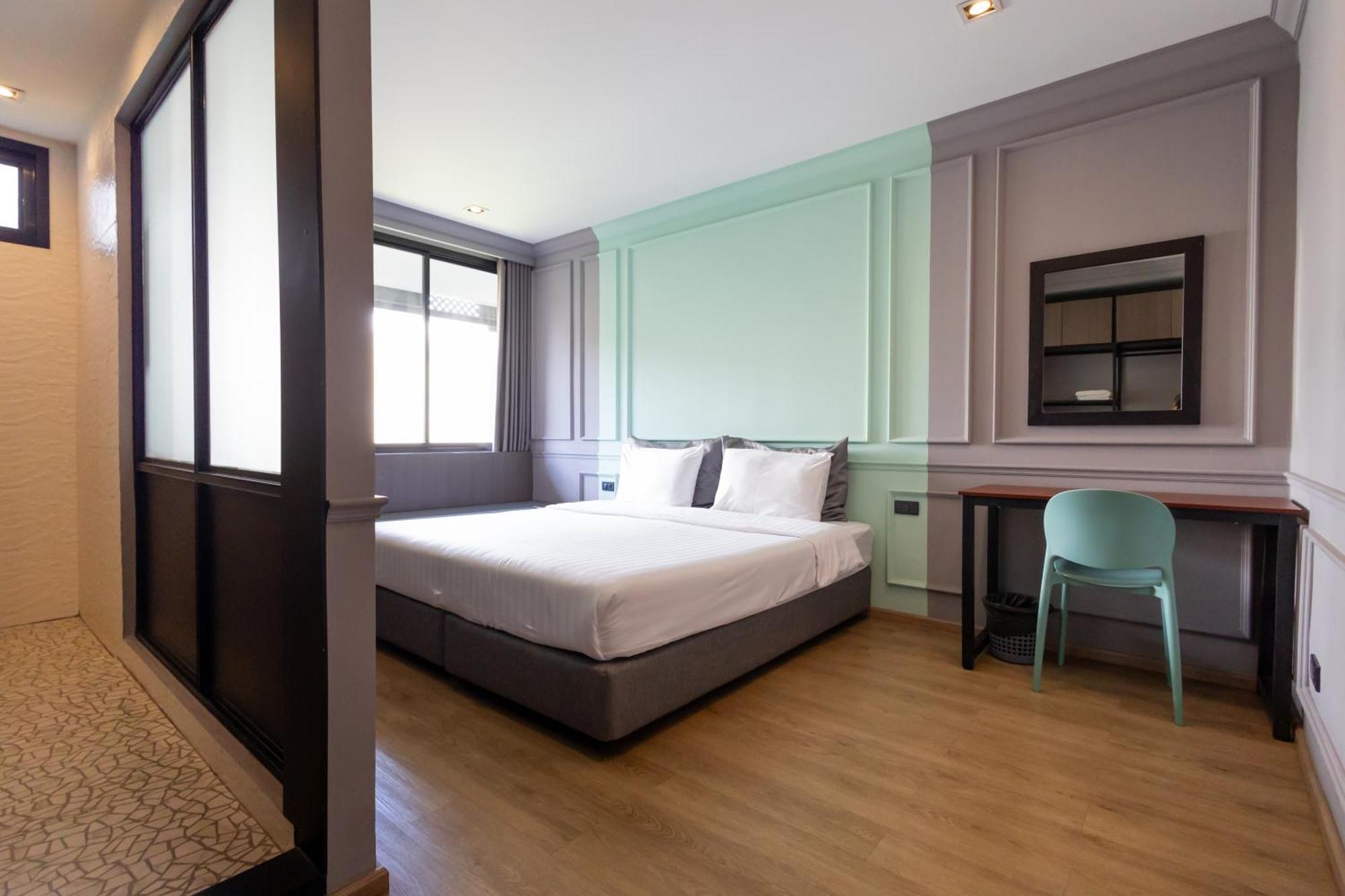 Penpark Place Bangkok Exterior photo