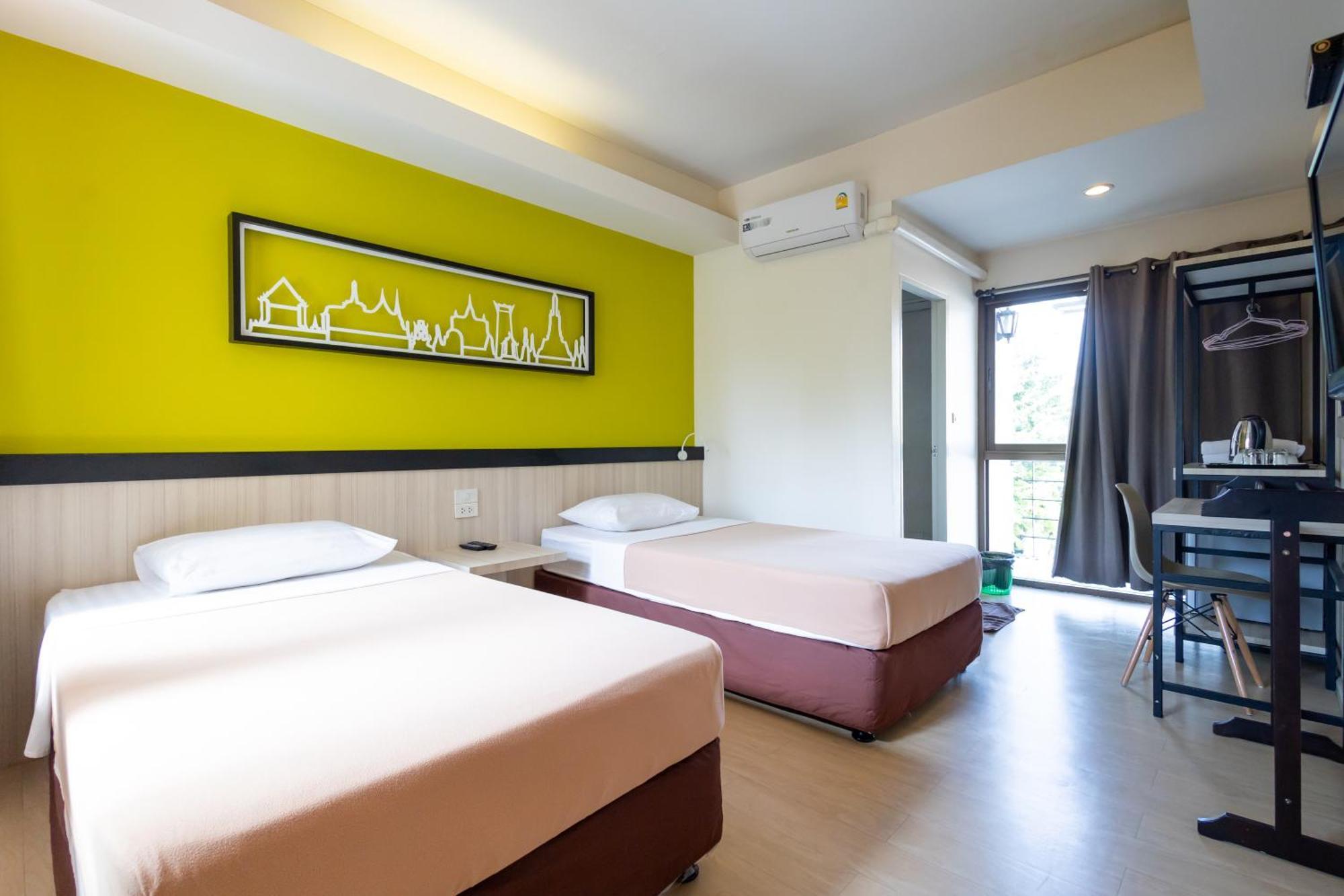 Penpark Place Bangkok Exterior photo