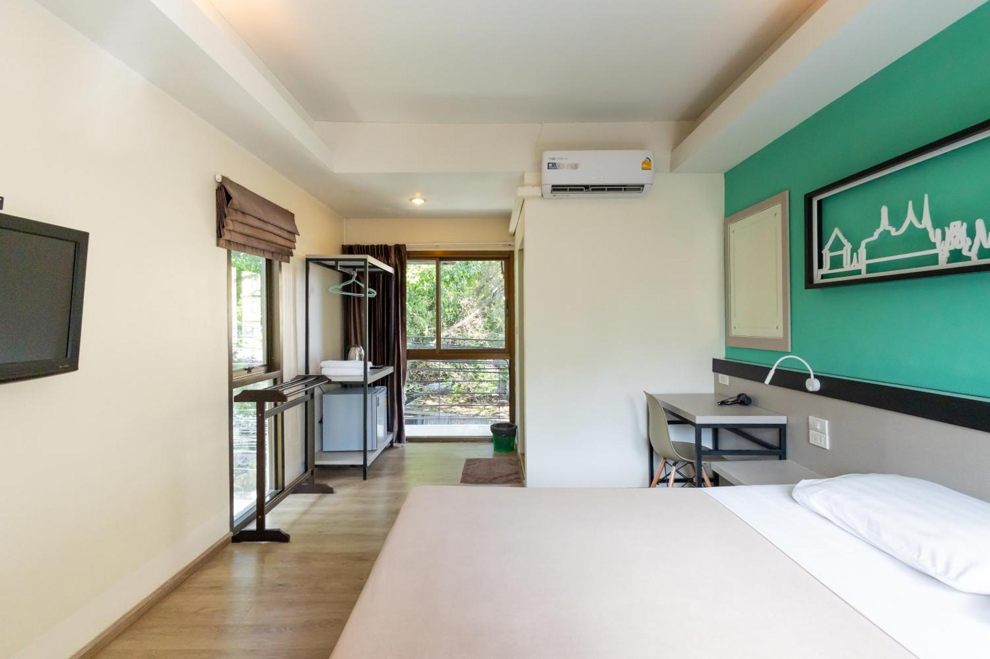 Penpark Place Bangkok Exterior photo