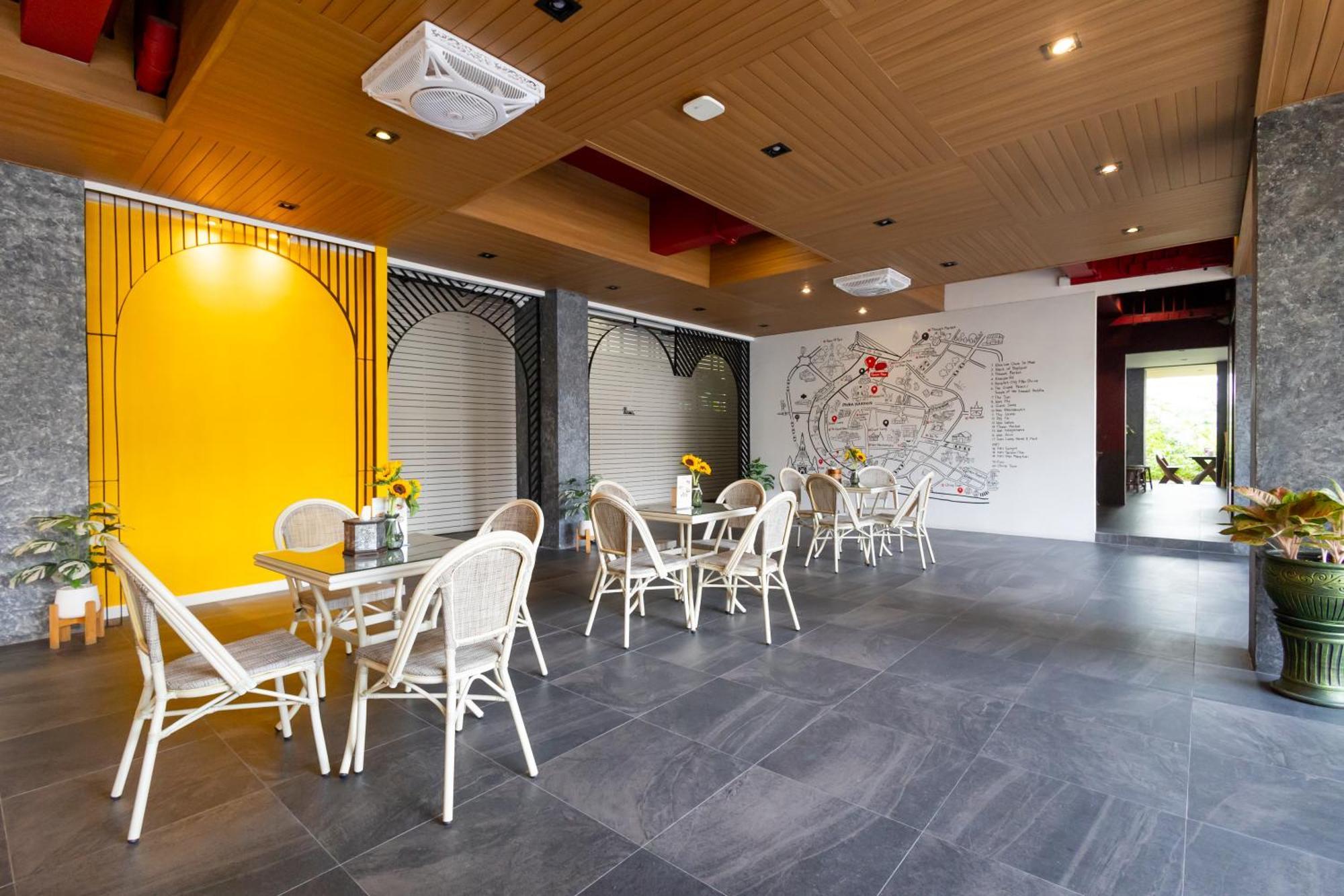 Penpark Place Bangkok Exterior photo